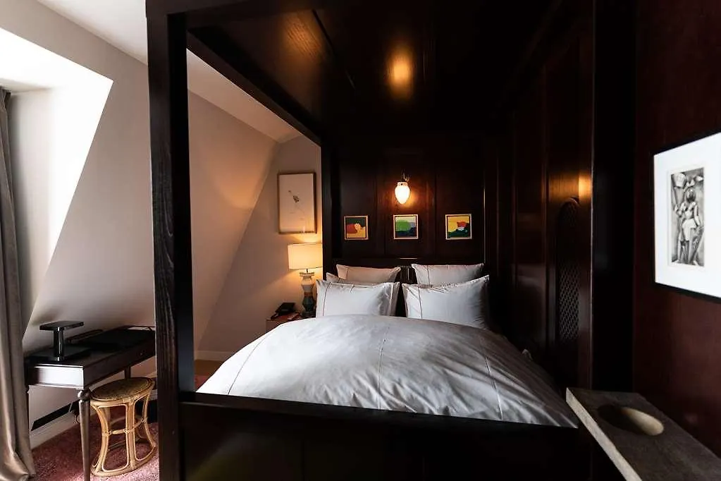 Experimental Marais Hotell Paris 5*,