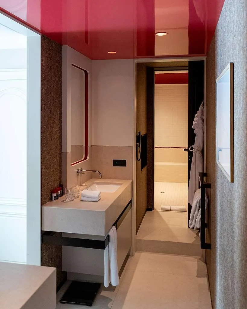 Experimental Marais Hotell Paris 5*,
